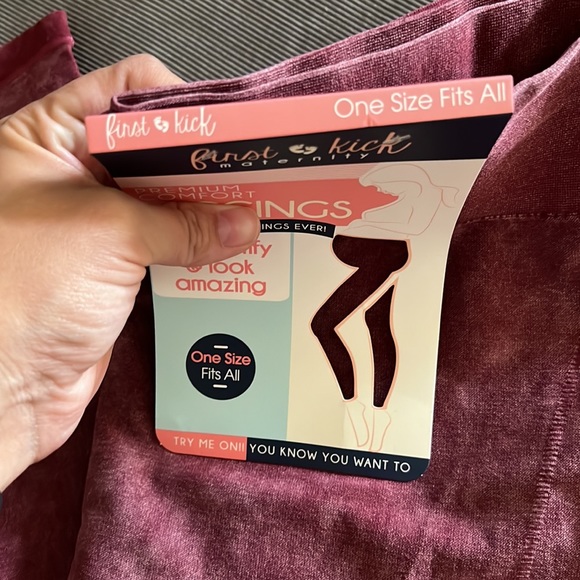 Maternity leggings NWT - Picture 2 of 2